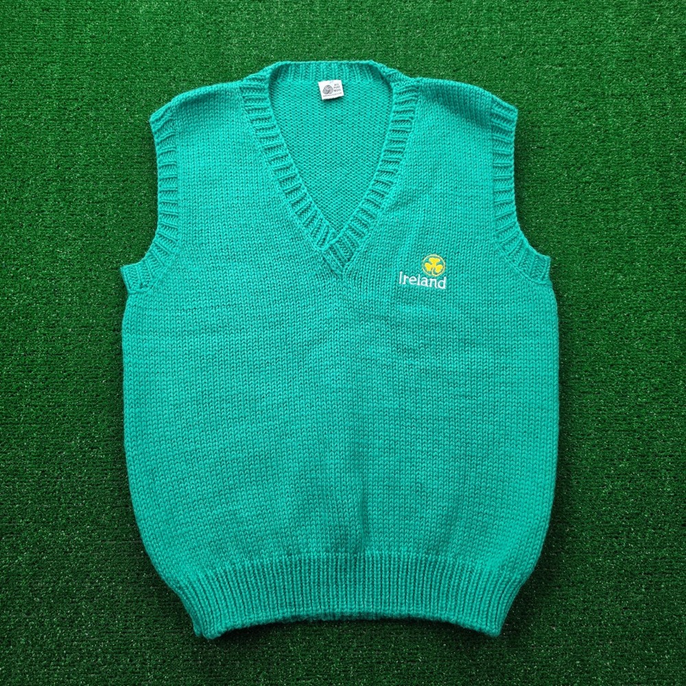 Vintage Ireland Shamrock Embroidered Pure Wool Sweater Vest Mens Small Green